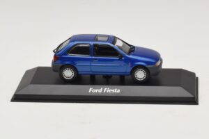 Ford Fiesta Mk4 ブルーメタリック Maxichamps 1:43 Ford Fiesta Mk4 ブルーメタリック Maxichamps 1:43 940085061 Diecast