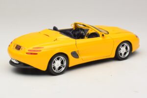 Ford Mustang Mach III カブリオレ イエロー Maisto 1:18 32815 メタル - 画像 3/8