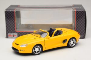 Ford Mustang Mach III カブリオレ イエロー Maisto 1:18 32815 メタル - 画像 8/8