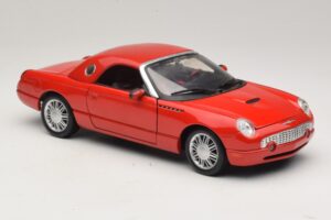 Ford Thunderbird レッド Maisto 1:18 31620 メタル - 画像 6/8