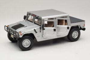 Hummer H1 ハードトップ シルバー Maisto 1:18 36857 メタル - 画像 2/8