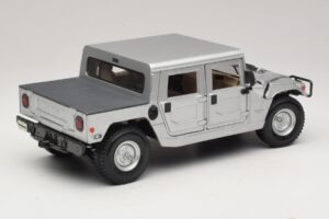 Hummer H1 ハードトップ シルバー Maisto 1:18 36857 メタル - 画像 3/8