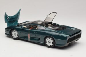 Jaguar XJ220 グリーンメタリック Maisto 1:18 31807 メタル - 画像 5/8