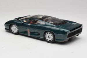 Jaguar XJ220 グリーンメタリック Maisto 1:18 31807 メタル - 画像 7/8