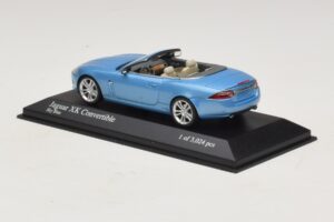 Jaguar XK X150 カブリオレ ライトブルーメタリック Minichamps 1:43 400130530 メタル - 画像 3/5