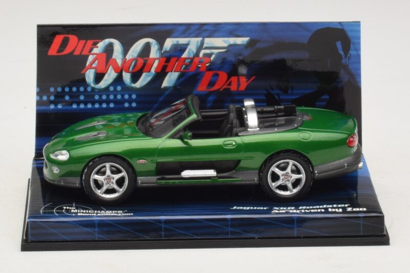 Jaguar XKR X100 ロードスター Die Another Day Minichamps 1:43 045149 メタル
