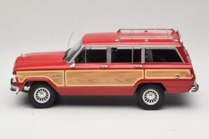 Jeep Grand Wagoneer レッド KK-Scale 1:18 KKDC181112 メタル - 画像 3/6