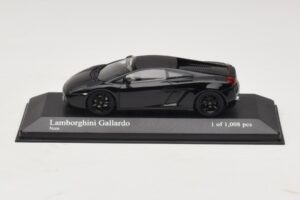 Lamborghini Gallardo ブラック Minichamps 1:43 400103504 メタル