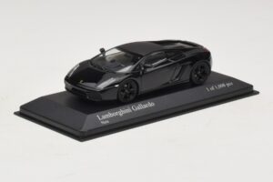 Lamborghini Gallardo ブラック Minichamps 1:43 400103504 メタル - 画像 2/5
