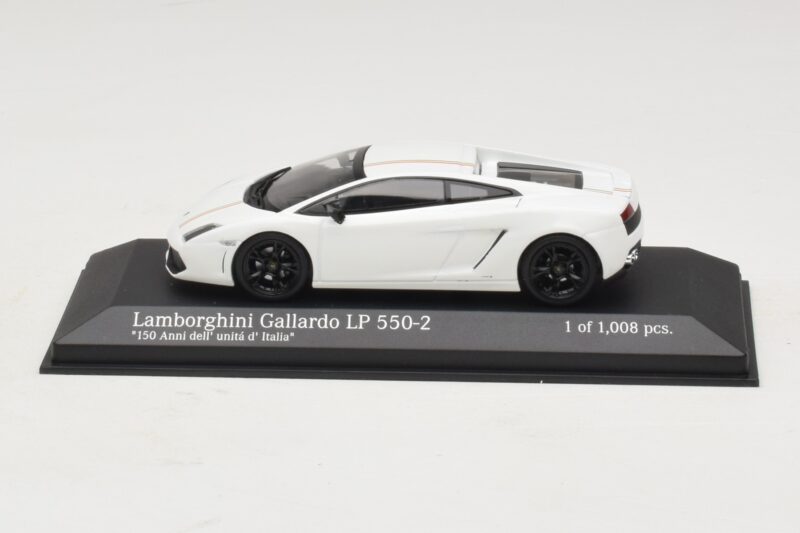 Lamborghini Gallardo LP550-2 Tricolore ホワイト Minichamps 1:43 400103801 メタル