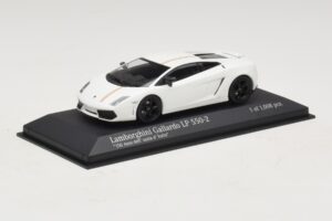 Lamborghini Gallardo LP550-2 Tricolore ホワイト Minichamps 1:43 400103801 メタル - 画像 2/5