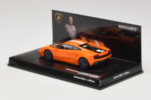 Lamborghini Gallardo LP550-2 Valentino Balboni Minichamps 1:43 436103802 メタル - 画像 3/5