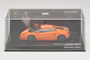 Lamborghini Gallardo LP550-2 Valentino Balboni Minichamps 1:43 436103802 メタル - 画像 4/5