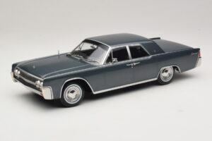 Lincoln Continental グレーメタリック Marnie KK-Scale 1:18 KKDC181482 メタル