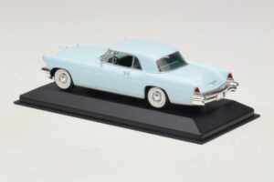 Lincoln Continental Mark II ライトブルー Minichamps 1:43 400082304 メタル - 画像 3/5
