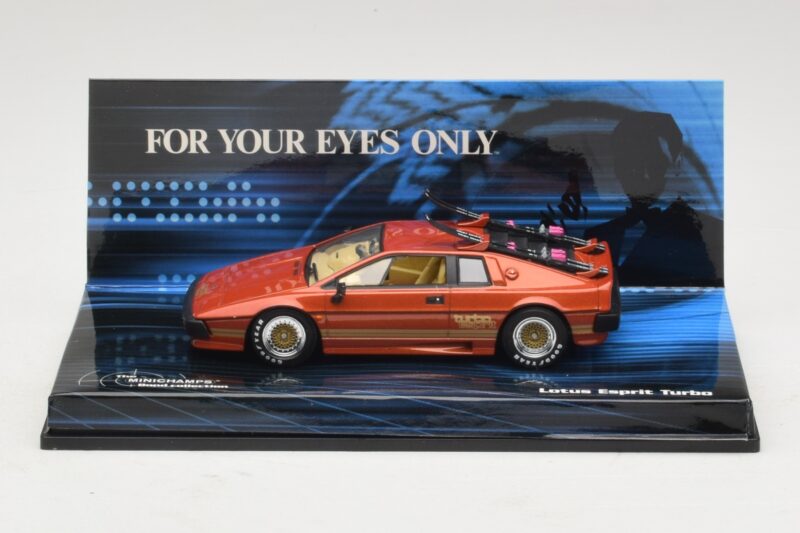 Lotus Esprit Turbo For Your Eyes Only Minichamps 1:43 400135260 メタル