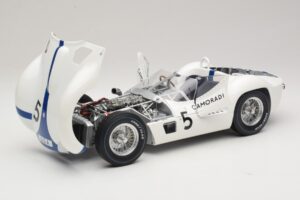 Maserati Tipo 61 #5 Camoradi S. Moss / D. Gurney 1000km Nurburgring Winner 1960 Minichamps 1:12 120601205 メタル - 画像 2/8