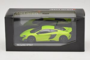 McLaren 675LT Napier Green Minichamps 1:43 537154422 Diecast - 画像 5/5