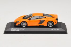 McLaren 675LT オレンジ Minichamps 1:43 537154421 Diecast
