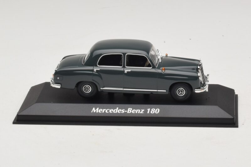 Mercedes 180 W120 グレー Maxichamps 1:43 940033100 メタル