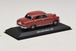 Mercedes 180 W120 レッド Maxichamps 1:43 940033101 メタル - 画像 2/5