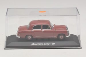 Mercedes 180 W120 レッド Maxichamps 1:43 940033101 メタル - 画像 4/5