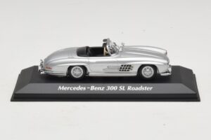 Mercedes 300 SL W198 Roadster シルバー Maxichamps 1:43 Mercedes 300 SL W198 Roadster シルバー Maxichamps 1:43 940039030 Diecast