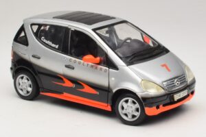 Mercedes A-Class W168 D. Coulthard シルバー Maisto 1:18 35841 メタル - 画像 6/8