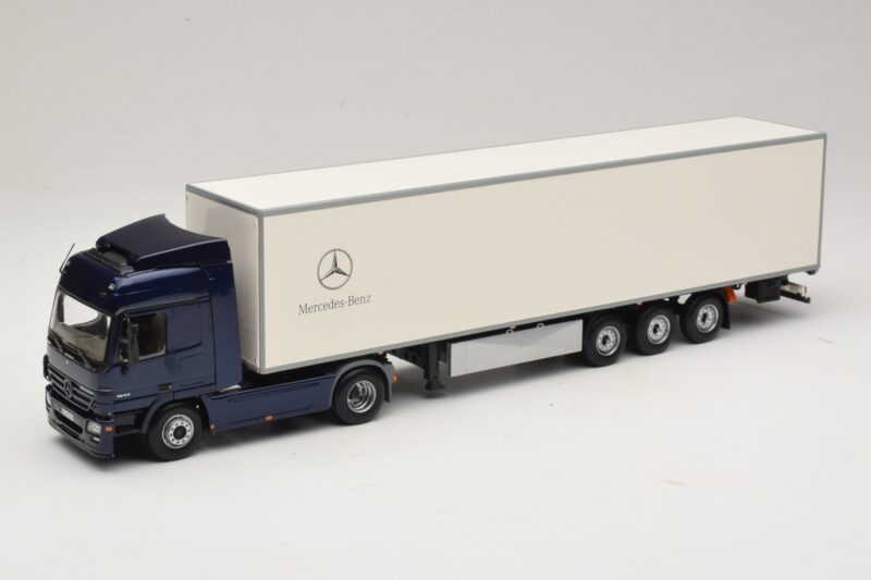 Mercedes Actros 1044 ブルー Minichamps 1:43 B66000604 メタル