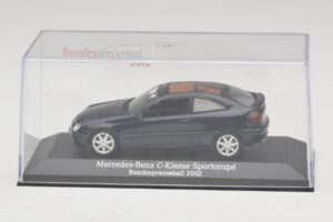 Mercedes C-Class Sportscoupe CL203 Blue Metallic Bundespressball Minichamps 1:43 MB010 Diecast - 画像 4/5