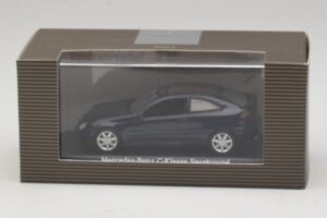Mercedes C-Class Sportscoupe CL203 Blue Metallic Bundespressball Minichamps 1:43 MB010 Diecast - 画像 5/5