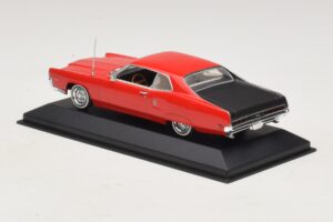 Mercury Marauder X-100 レッド ブラック Minichamps 1:43 400082121 メタル - 画像 3/5