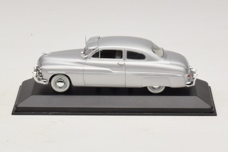 Mercury Monterey シルバー Minichamps 1:43 400082404 メタル