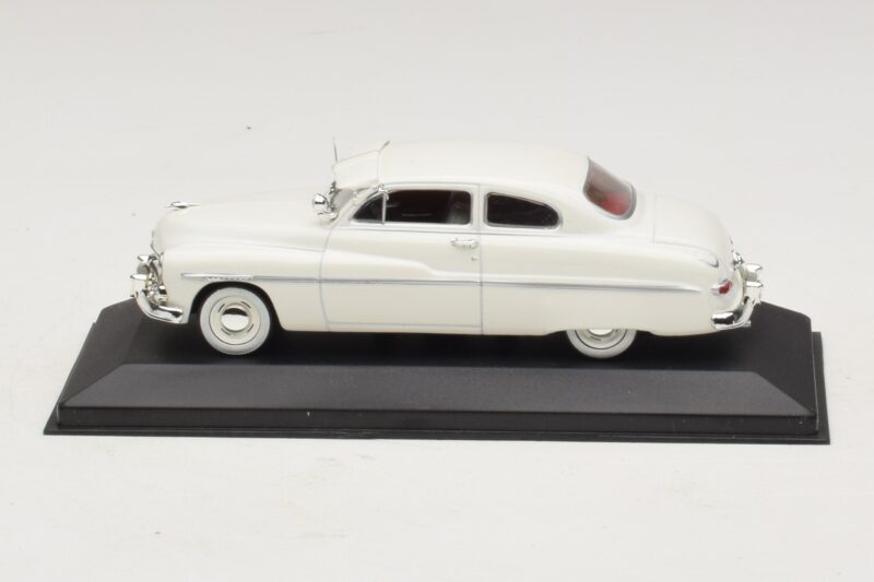 Mercury Monterey ホワイト Minichamps 1:43 400082401 メタル