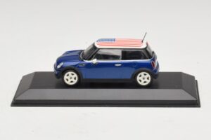 Mini Cooper S R53 ブルー アメリカ国旗付き Minichamps 1:43 MINI014 メタル