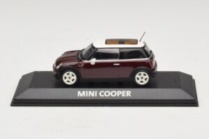Mini Cooper S R53 ダークレッド パノラマルーフ付き Minichamps 1:43 Mini Cooper S R53 ダークレッド パノラマルーフ付き Minichamps 1:43 MINI019 Diecast
