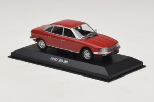 NSU Ro 80 レッド Maxichamps 1:43 940015402 メタル - 画像 3/5