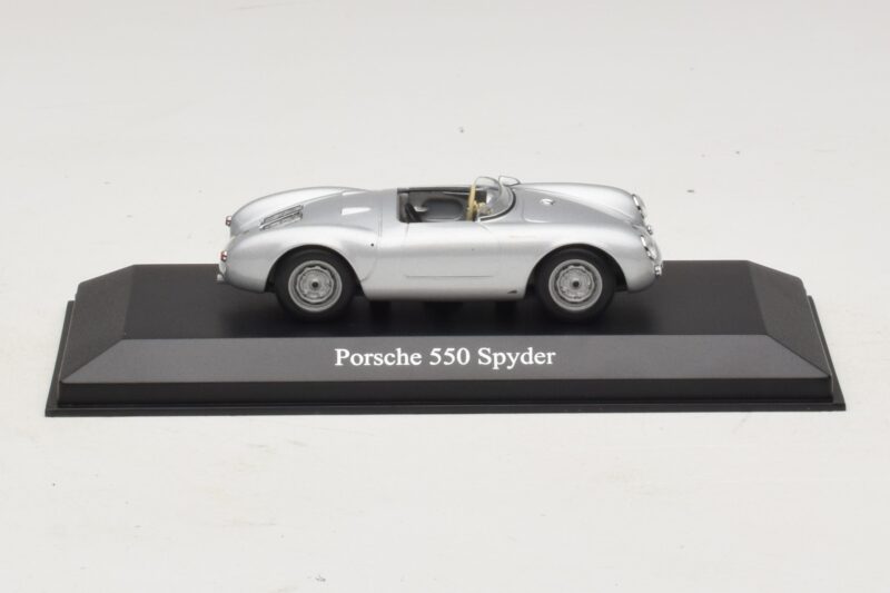 Porsche 550 Spyder シルバー Maxichamps 1:43 940066030 メタル