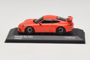 Porsche 911 991.1 GT3 オレンジ Minichamps 1:43 410066024 メタル