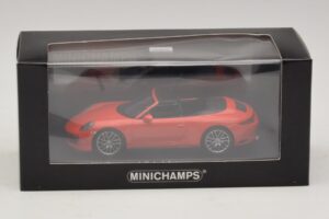 Porsche 911 991.2 Carrera 4 カブリオレ オレンジ Minichamps 1:43 410067231 メタル - 画像 5/5