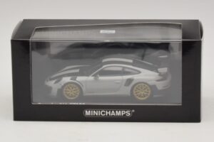 Porsche 911 991.2 GT2 RS Weissach Package Chalk Minichamps 1:43 410067220 Diecast - 画像 5/5