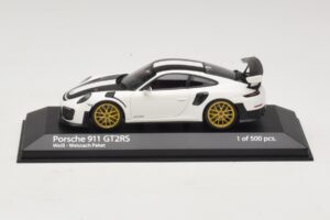 Porsche 911 991.2 GT2 RS Weissach Package ホワイト Minichamps 1:43 Porsche 911 991.2 GT2 RS Weissach Package ホワイト Minichamps 1:43 410067222 Diecast