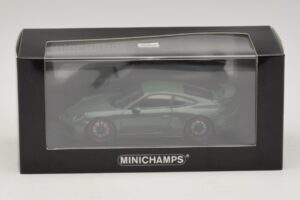 Porsche 911 991.2 GT3 グリーン Minichamps 1:43 410066028 メタル - 画像 5/5