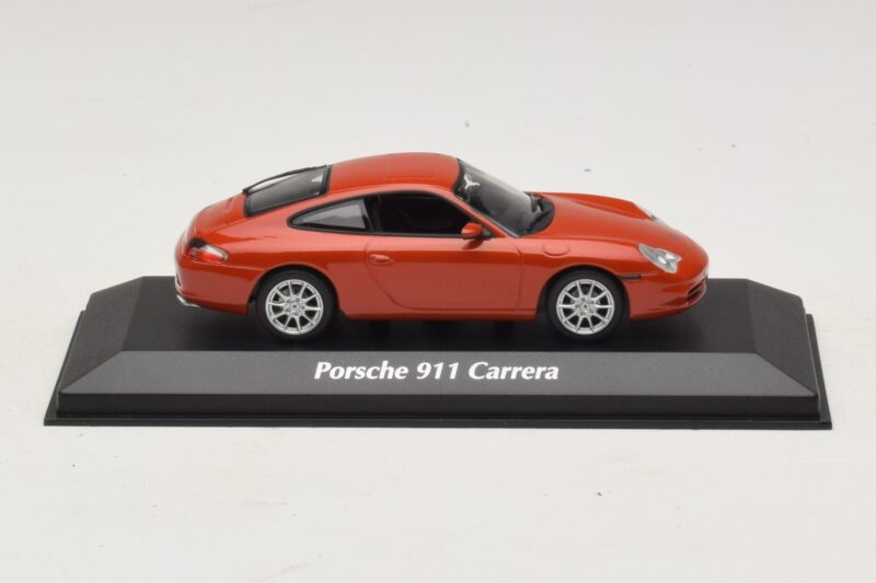 Porsche 911 996 Carrera Orange Metallic Maxichamps 1:43 940061021 メタル
