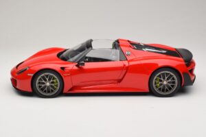 Porsche 918 Spyder Weissach Package Guards Red AUTOart 1:12 12122 メタル - 画像 4/8
