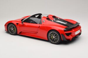 Porsche 918 Spyder Weissach Package Guards Red AUTOart 1:12 12122 メタル - 画像 7/8