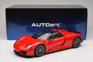 Porsche 918 Spyder Weissach Package Guards Red AUTOart 1:12 12122 メタル - 画像 8/8