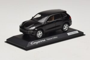 Porsche Cayenne 9PA プラチナエディション ブラック Minichamps 1:43 WAP0200160E メタル - 画像 2/5