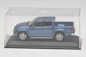 Volkswagen Amarok ブルーメタリック 交換用箱 Minichamps 1:43 436058362-R1 メタル - 画像 4/5