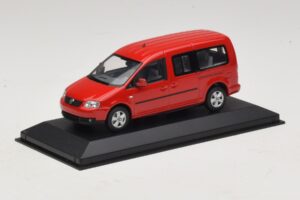 Volkswagen Caddy 2K Bus レッド Minichamps 1:43 CADDY009 メタル - 画像 2/5